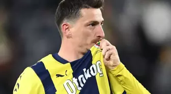 Fenerbahçe taraftarından Mert Hakan'a destek