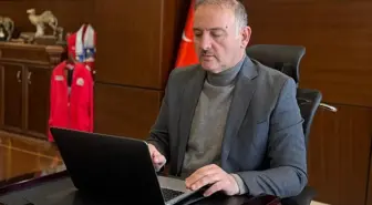 Harran Üniversitesi Rektörü Prof. Dr. Güllüoğlu AA'nın 'Yılın Kareleri' oylamasına katıldı