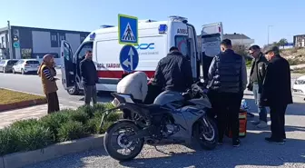 Manavgat'ta devrilen morosiklet sürücüsü yaralandı