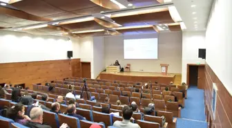 Muğla'da bağımlılıkla mücadele eden uzmanlara eğitim verildi