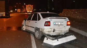 Samsun'da kaldırıma çarpan otomobildeki 2 kişi yaralandı