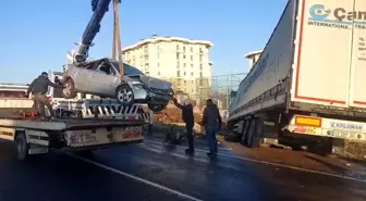 Şanlıurfa'da buzlanma nedeniyle zincirleme kaza: 2 ölü