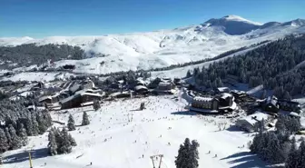 Uludağ'da sömestr yoğunluğu drone görüntülerine yansıdı