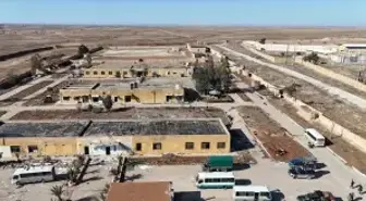 AA, terör örgütünün DEAŞ mensuplarını serbest bıraktığı Şeddadi'deki hapishaneyi görüntüledi