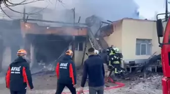 Amasya'da Çıkan Yangında Ev Kullanılamaz Hale Geldi