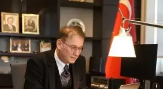 Belgrad Büyükelçisi Saygılı, AA'nın 'Yılın Kareleri' oylamasına katıldı