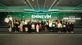 Eminevim 2026'nın İlk Tapu Teslim Töreninde Üyeleriyle Buluştu