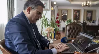 Erzurum Valisi Mustafa Çiftçi, AA'nın 'Yılın Kareleri'ni oyladı