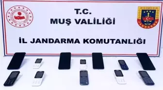 Muş'ta kaçak cep telefonu operasyonu