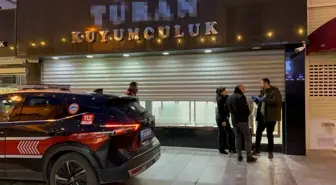 Müşterilerini kar vaadiyle para ve altın toplayıp dolandırdığı öne sürülen kuyumcu tutuklandı