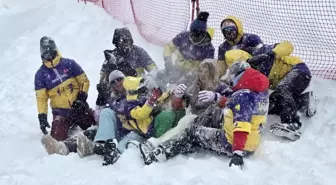 Palandöken'de kar kalınlığı 230 santimetreye ulaştı