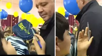 Sadettin Saran'dan imza isteyen çocuğu şoke eden hareket