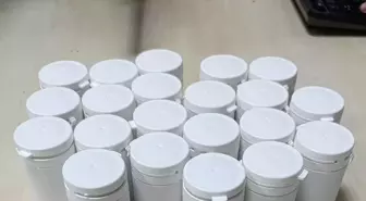 Salihli'de uyuşturucu hapla yakalanan 2 kişi tutuklandı