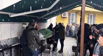 Yanan aracın içinde ölü bulunan genç müteahhit son yolculuğuna uğurlandı