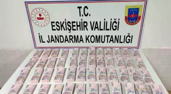 22 büyükbaş alıp, 2 milyon liraya yakın sahte para veren şüpheli yakalandı