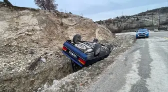 Bilecik'te otomobilin devrildiği kazada 2 kişi yaralandı