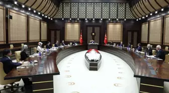 Cumhurbaşkanı Erdoğan, Cumhurbaşkanlığı Politika Kurullarının başkan vekillerini kabul etti
