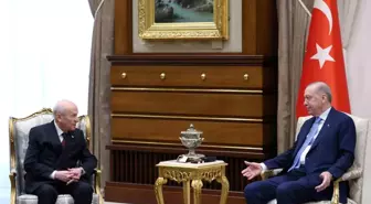 Cumhurbaşkanı Erdoğan, Devlet Bahçeli ile bir araya geldi