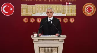 DEM Parti'li Gergerlioğlu'ndan, terör örgütü YPG/SDG yandaşlarının Türk bayrağına saldırısına eleştiri Açıklaması