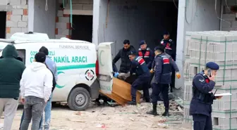 Denizli'de 5. kattan asansör boşluğuna düşen işçi hayatını kaybetti