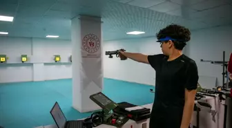 Depremin acılarını sporla hafifletti