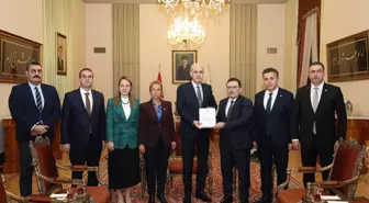 Kartalkaya Otel Yangını Araştırma Komisyonu üyeleri TBMM'de basın toplantısı düzenledi