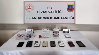 Sivas merkezli uyuşturucu operasyonunda yakalanan 5 zanlı tutuklandı