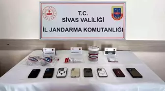Sivas'ta eş zamanlı uyuşturucu operasyonu: 5 tutuklama