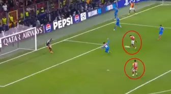 Taraftarlar ikiye bölündü! 90+4'te Galatasaray taraftarını yıkan an