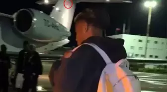 Türk bayrağına dikkat! Uçağa binerken fotoğraf paylaştı, Galatasaray taraftarını heyecan sardı