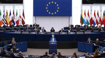 Von der Leyen: 'Grönland'a yönelik büyük ölçekli bir Avrupa yatırım atağı olacak'