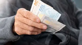 AK Parti'den emeklileri umutlandıran çıkış