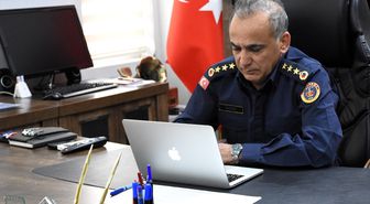 Aksaray İl Jandarma Komutanı Bayer, AA'nın 'Yılın Kareleri' oylamasına katıldı