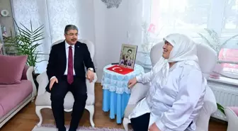 Eskişehir Valisi Yılmaz'dan şehit ailelerine ziyaret
