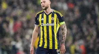 Fenerbahçeli taraftarlar kaybedilen maç sonrası Skriniar'ı göklere çıkardı