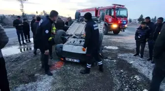 Mardin'de hafif ticari araçla çarpışan cip takla attı: 1 yaralı