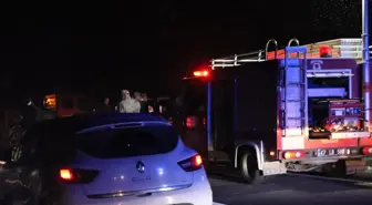 Mardin'de otomobil ile hafif ticari aracın çarpıştığı kazada 3 kişi öldü, 2 kişi yaralandı