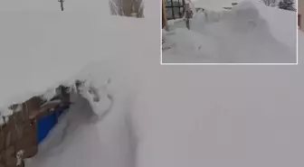 Ne Kamçatka ne Alaska! Bina boyu kar yağdı