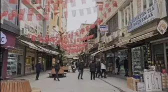 Nusaybin'de, sınır hattında Türk bayrağına saldırıya esnaftan tepki