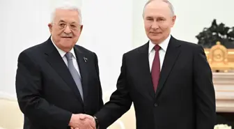 Rusya Devlet Başkanı Putin ile Filistin Devlet Başkanı Abbas bir araya geldi