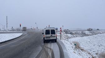 Şanlıurfa'da kar yağışı etkili oluyor