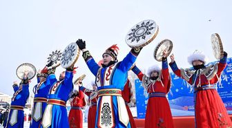 Albüm: Çin'in Heilongjiang Eyaletinde Yapılan Kış Balıkçılığı Festivali Renkli Görüntülere Sahne Oldu