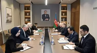 Azerbaycan Dışişleri Bakanı Bayramov, İran Dışişleri Bakan Yardımcısı Celalzade ile görüştü