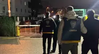 Gölmarmara'da kuyumcu soygunu zanlıları İzmir'de yakalandı