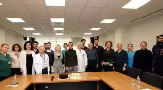 Hayata 14 yıldır başka bir yüzle bakıyor: Türkiye'nin ilk yüz nakli, 14 yıl sonra yeni hayatının mimarlarıyla yeniden buluştu