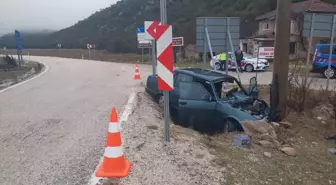 Isparta'da otomobilin yoldan çıkması sonucu 5 kişi yaralandı