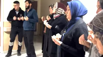 Simav'da vefat eden sağlık personelleri için kurban kesildi, lokma hayrı yapıldı