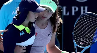 Zeynep Sönmez, Avustralya Açık'ta Rus tenisçiyle oynayacak