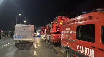 Adana'da ahşap parke ve panel fabrikasında çıkan yangın kontrol altına alındı