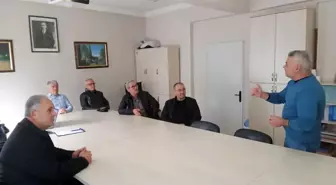 Bilecik'te arı yetiştiricilerine eğitim verildi